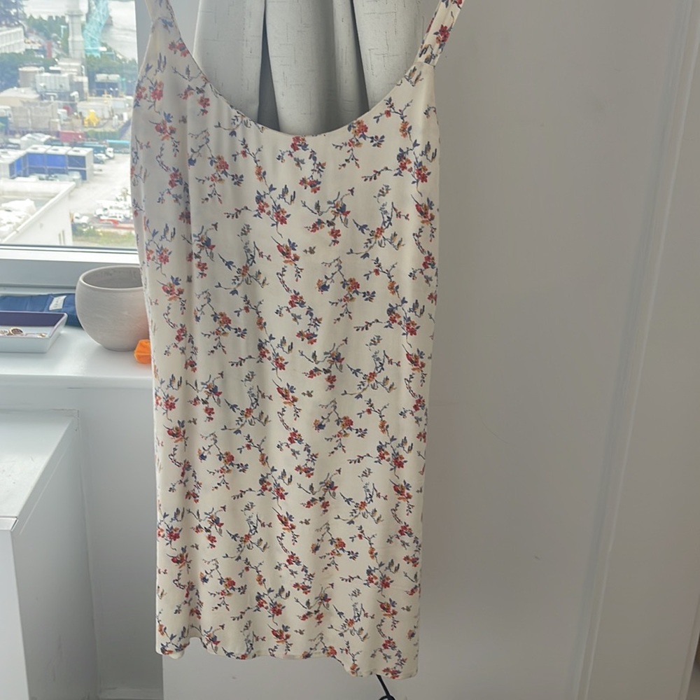 Reformation Floral Dress - Picture 3 of 6